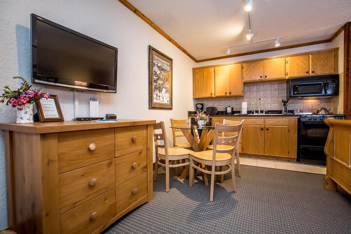 Room 41 of 60