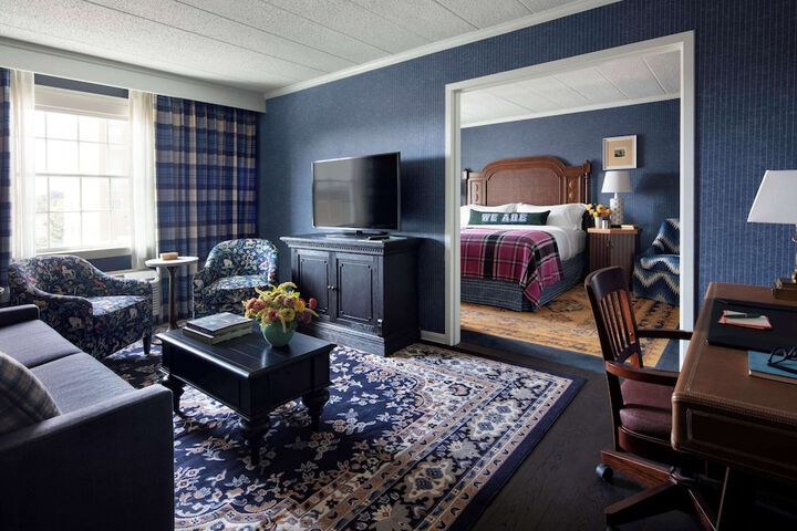 Room 30 of 51