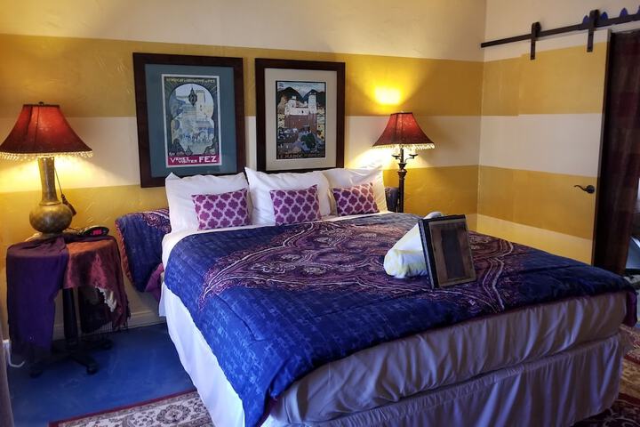 Room 15 of 30