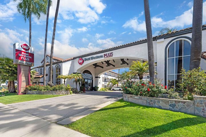 Best Western Plus Newport Mesa Inn