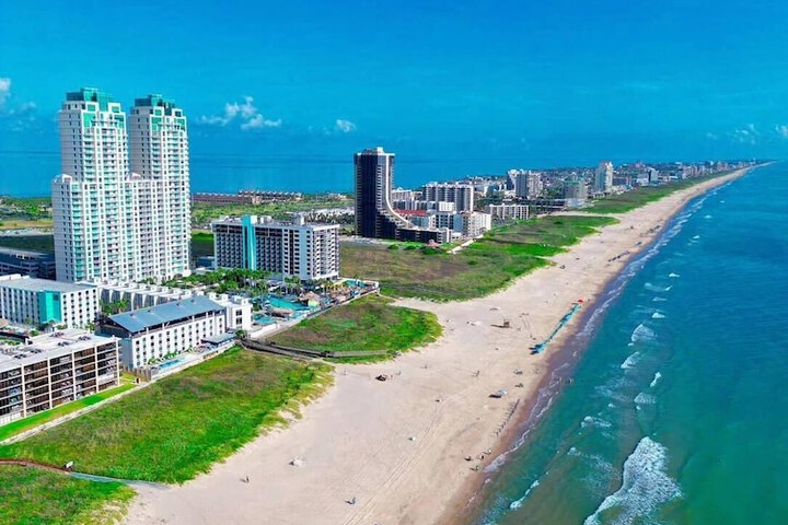 Holiday Inn Resort South Padre Island - Beach Front by IHG