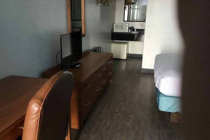 Motel 6 Baker City OR
