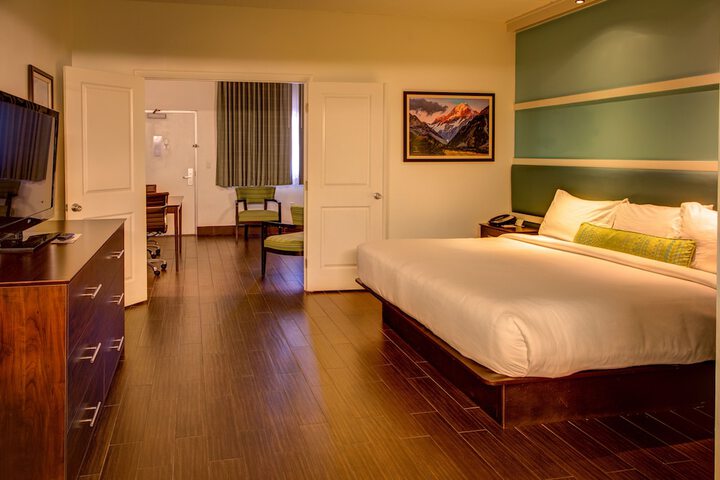 Room 56 of 73