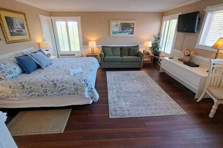 Room 80 of 159