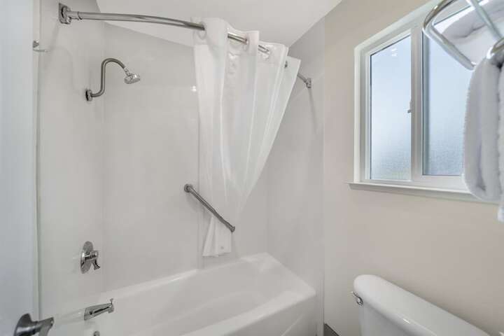 Best Western Plus Northwoods Inn