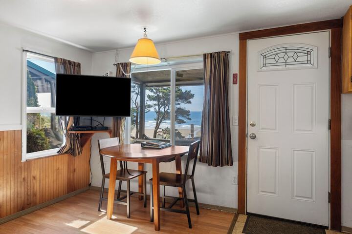 Oceanside Ocean Front Cabins