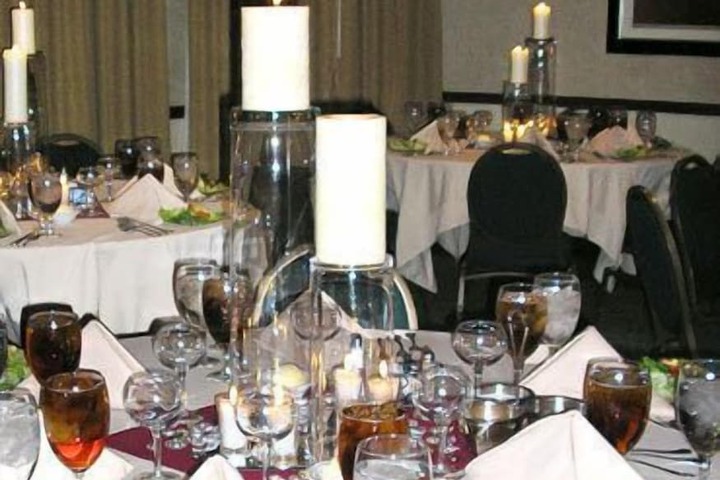 Courtyard by Marriott Salina