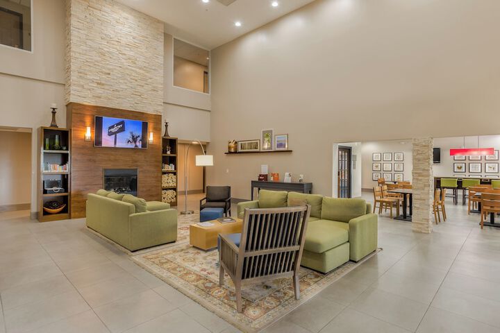 Country Inn & Suites by Radisson St. Petersburg - Clearwater, FL