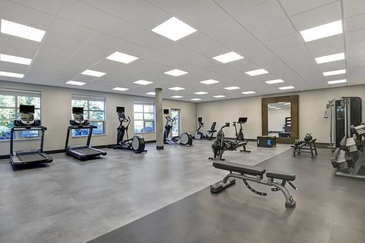 Homewood Suites by Hilton Edison Woodbridge