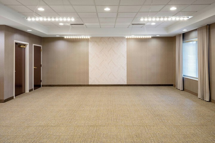 Springhill Suites by Marriott State College