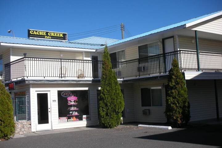 Hotel 15 of 55