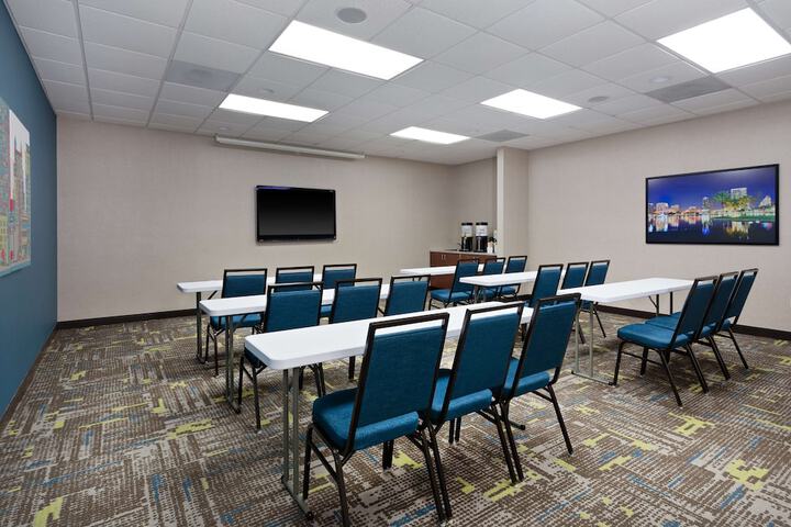 Hampton Inn & Suites Orlando Intl Dr N
