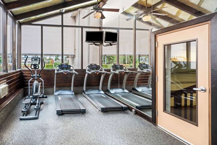 SureStay Hotel by Best Western SeaTac Airport North