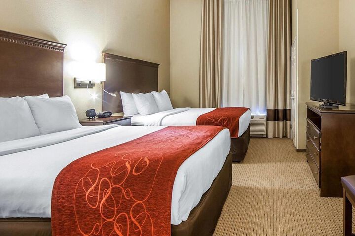 Comfort Suites Marietta - Parkersburg