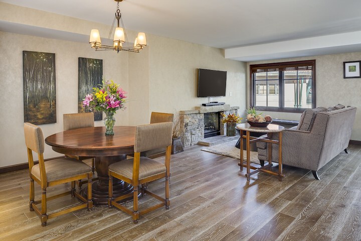 Madeline Hotel & Residences Auberge Collection