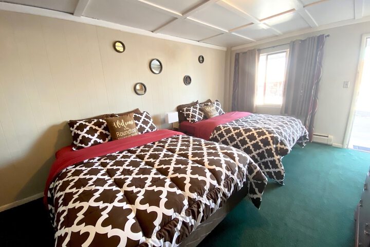 Room 21 of 39