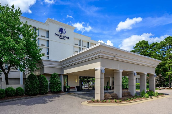 Hotel 2 of 32