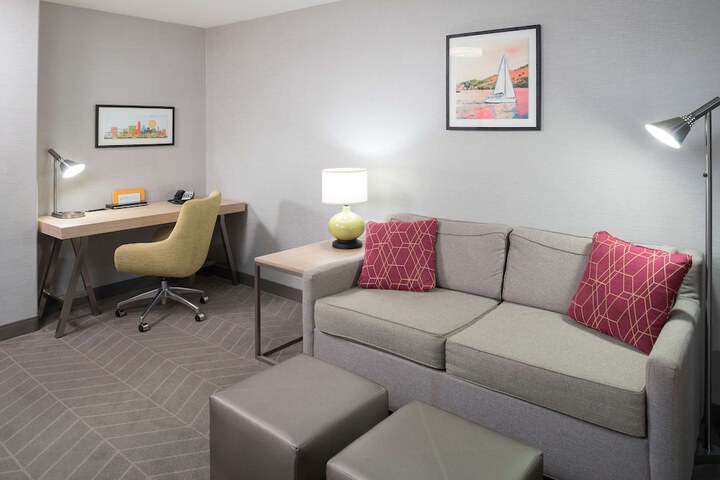 Room 22 of 35
