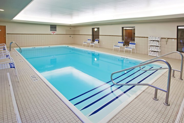 Pool 4 of 47