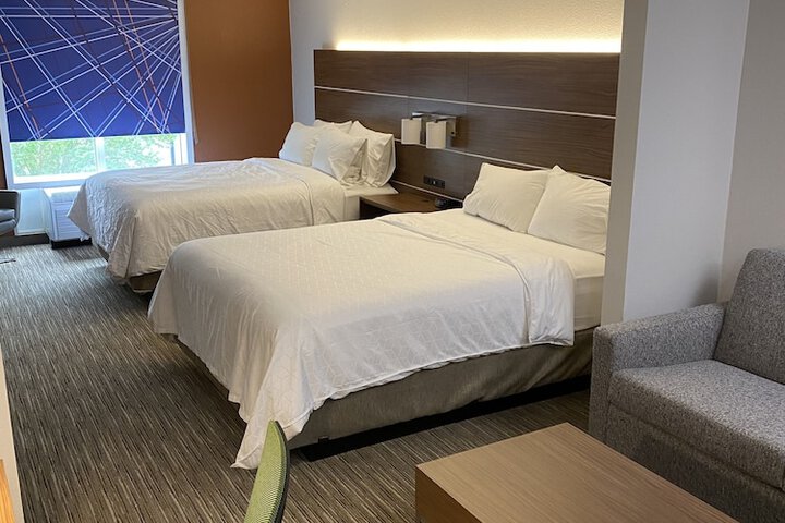 Holiday Inn Express Hotel & Suites Auburn - University Area by IHG