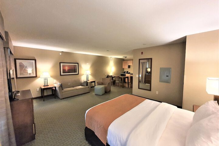 AmeriVu Inn and Suites - Chisago City