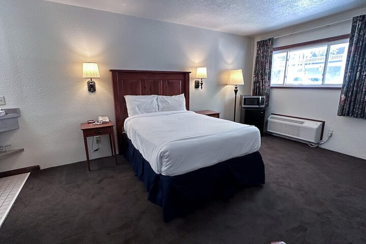 Room 22 of 27