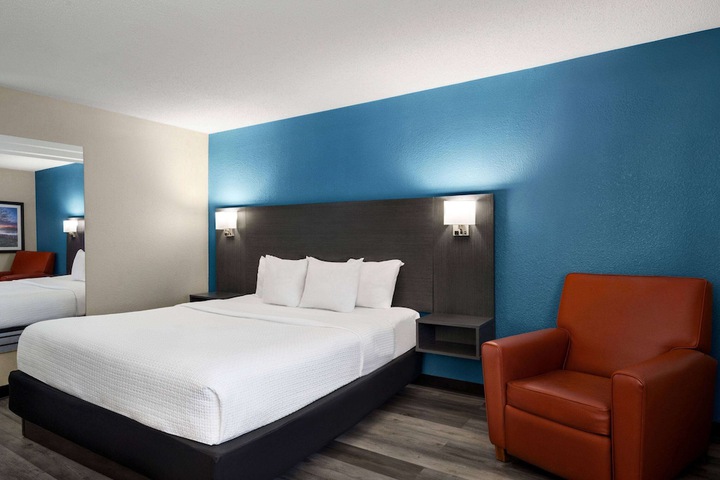 Room 20 of 31