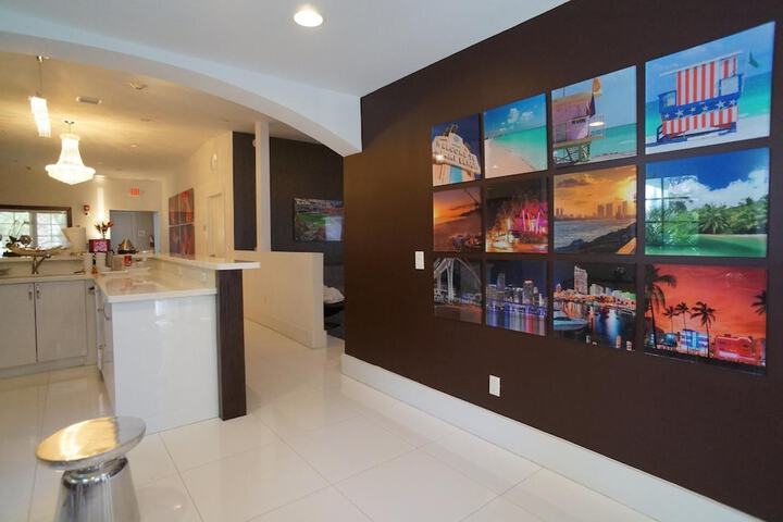 Bars B & B South Beach Miami Boutique Hotel