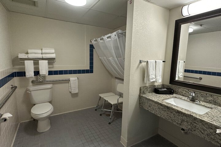 AmericInn by Wyndham Menominee