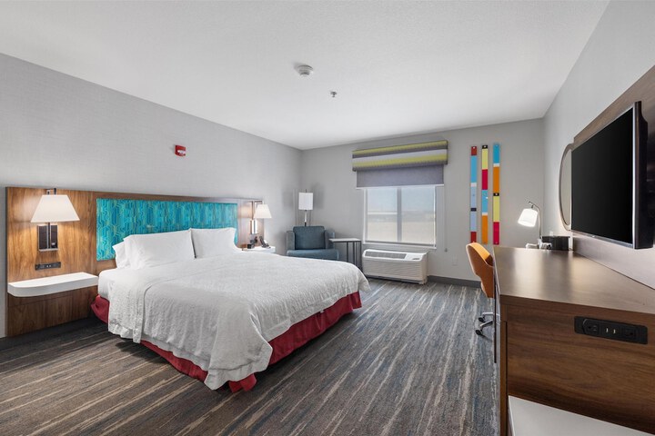 Hampton Inn & Suites Madera