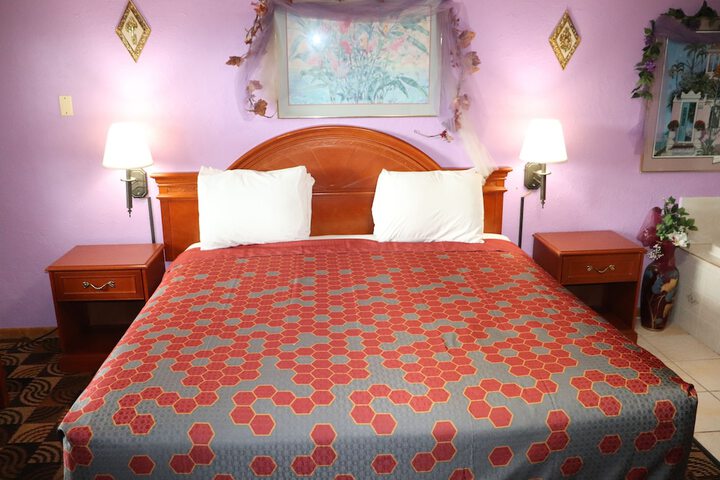 Room 44 of 48