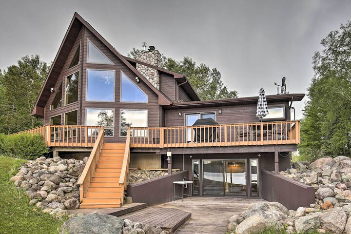 Secluded Lakehouse w / Private Dock + Serene Views!