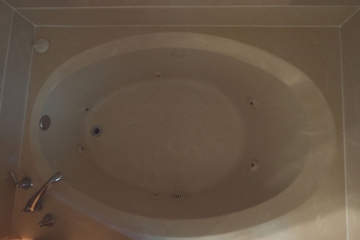 Hot Tub 35 of 43