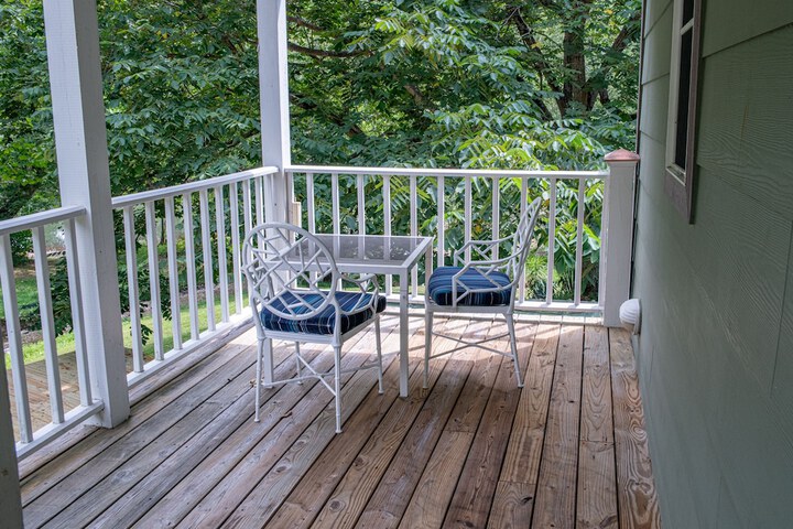 Elk River Hotel