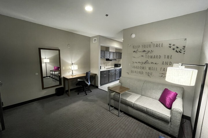 Room 16 of 58