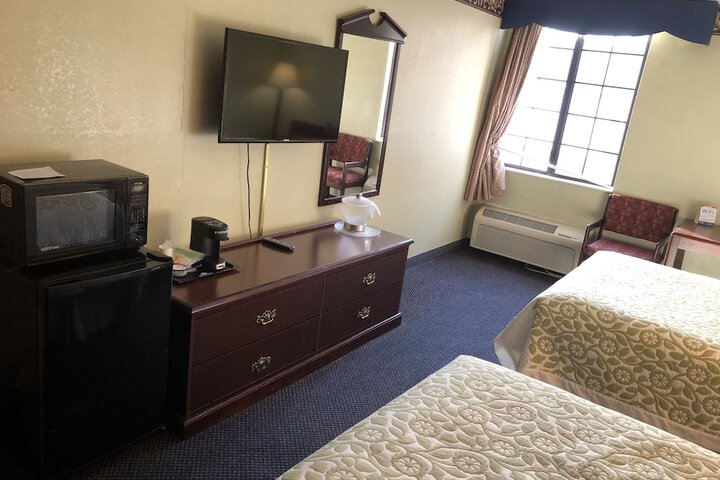 Room 19 of 29