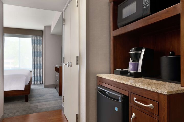 Room 27 of 57