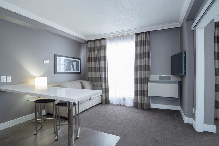 Room 17 of 53