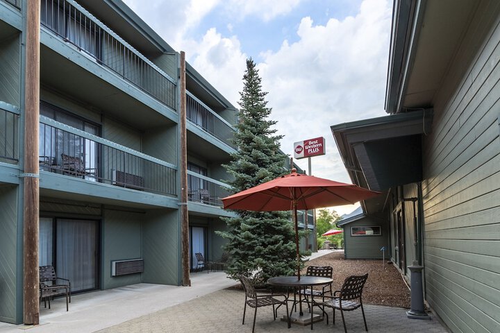 Best Western Plus Tree House