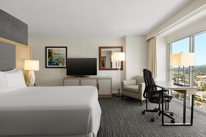 Hilton Los Angeles North / Glendale