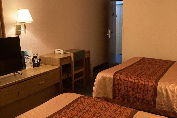 Room 30 of 31
