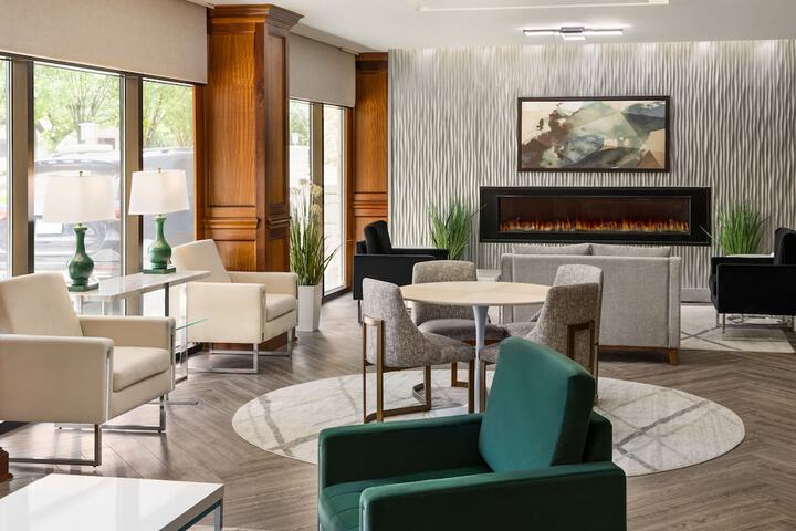 Crowne Plaza Knoxville Downtown University by IHG