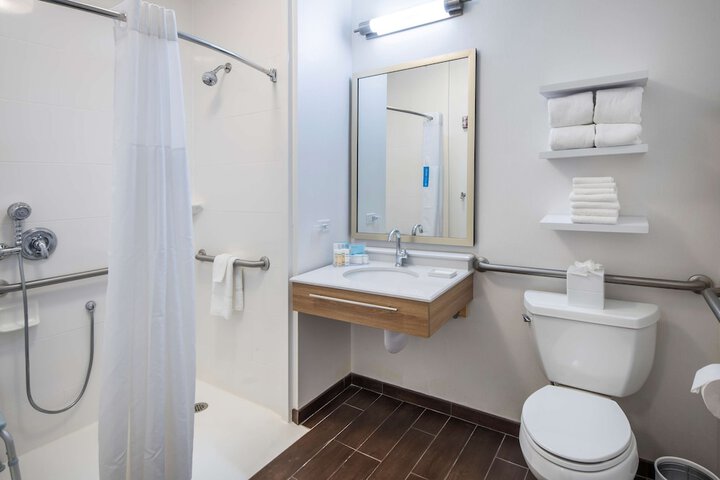 Hampton Inn & Suites Chicago / Lincolnshire