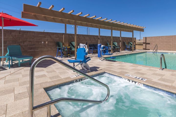 Pool 5 of 37