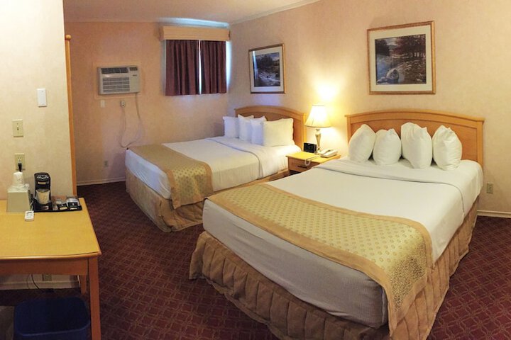 Room 35 of 54
