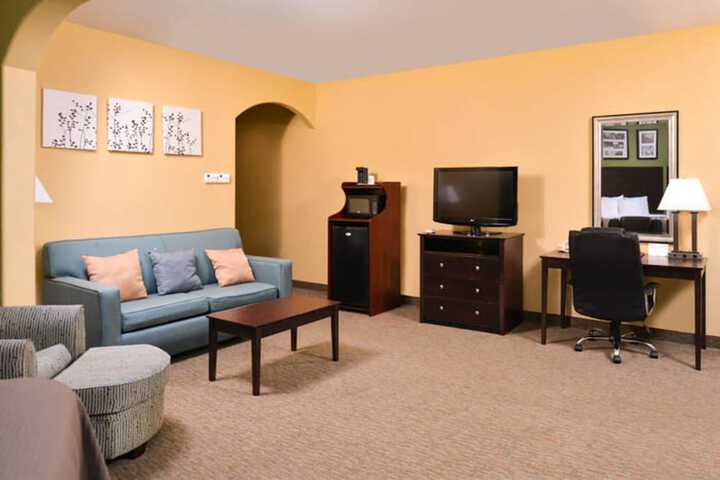 Room 11 of 29
