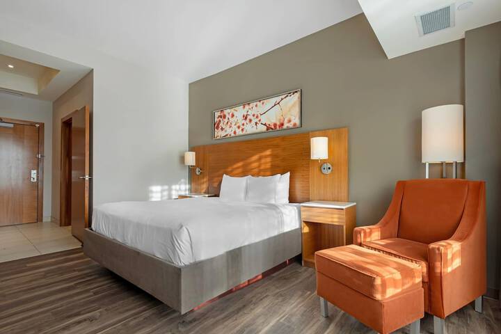 Radisson Hotel & Conference Centre Calgary Airport