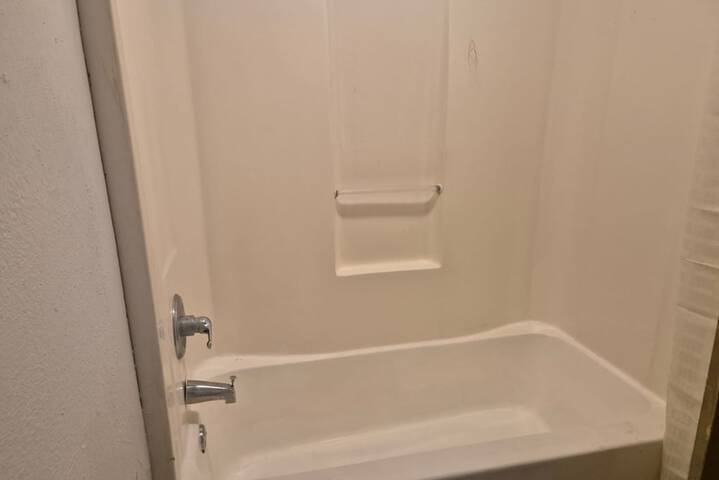 Room 14 of 17