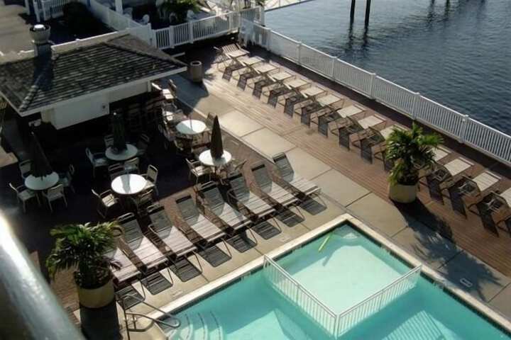 Sundeck 43 of 43