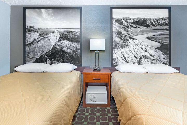 Room 23 of 26